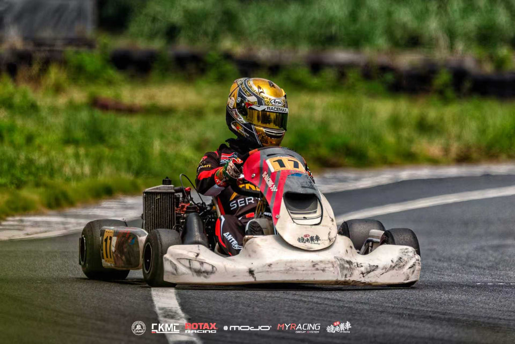 MANEUVER Kart Gloves - Cyber Green