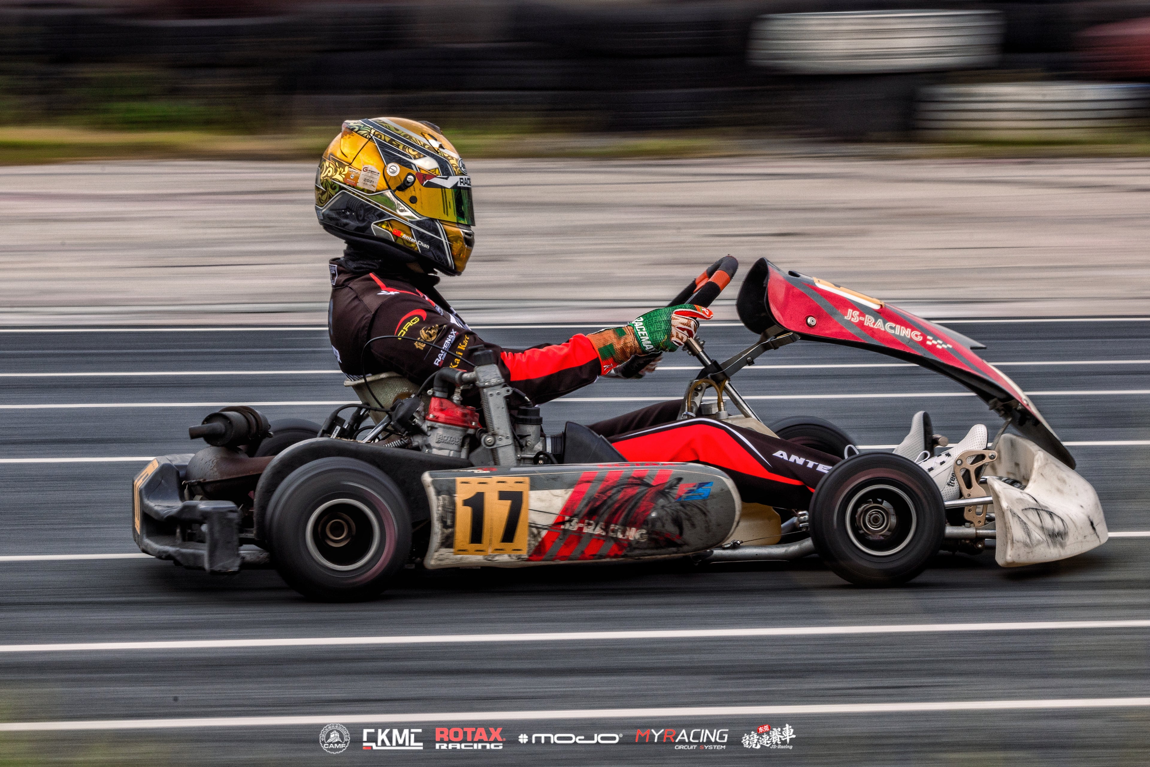 MANEUVER Kart Gloves - Cyber Green